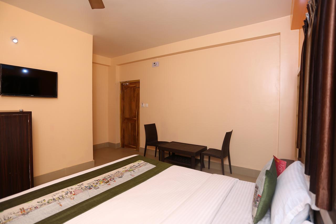 普里 Krishna Residency酒店 外观 照片